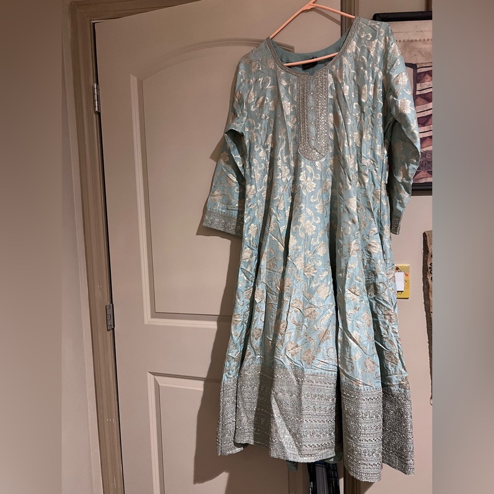 Elegant Sharara Suit with Dupatta Blue and Silver embroidery
Palazzo pants